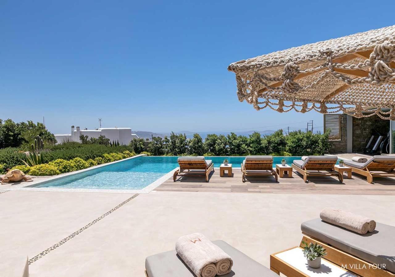 M - Mykonos Tourlos